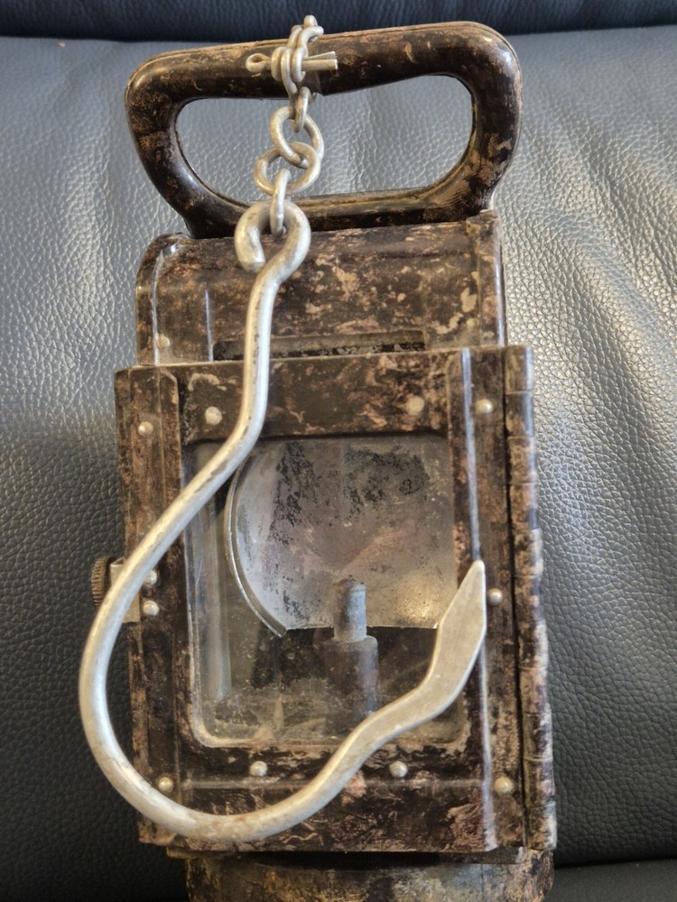 WW2 German Bakelite Lantern, good condition, with handle hook, stamps around