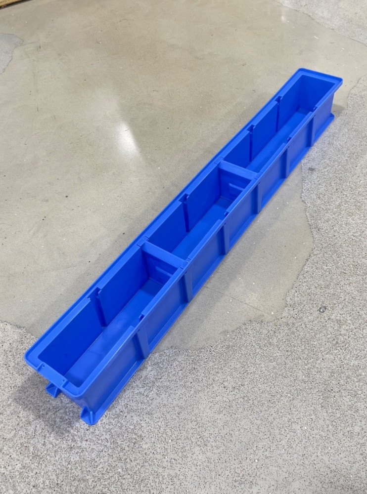 LMB 811 Vertical Storage System Container Blue
