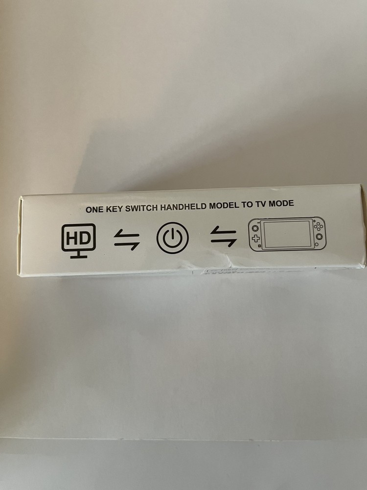 Nintendo Switch Lot of 4 items Switch Dock, Controller Case & Accessories