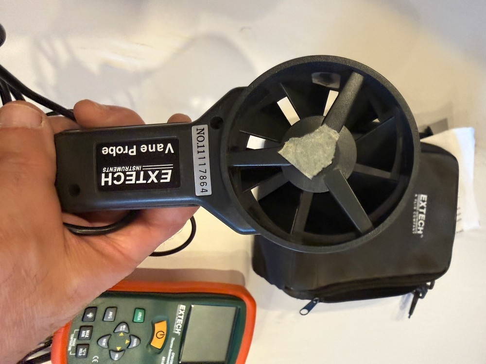 Extech Instruments AN100 CFM / CMM Thermo - Anemometer w Vane Probe