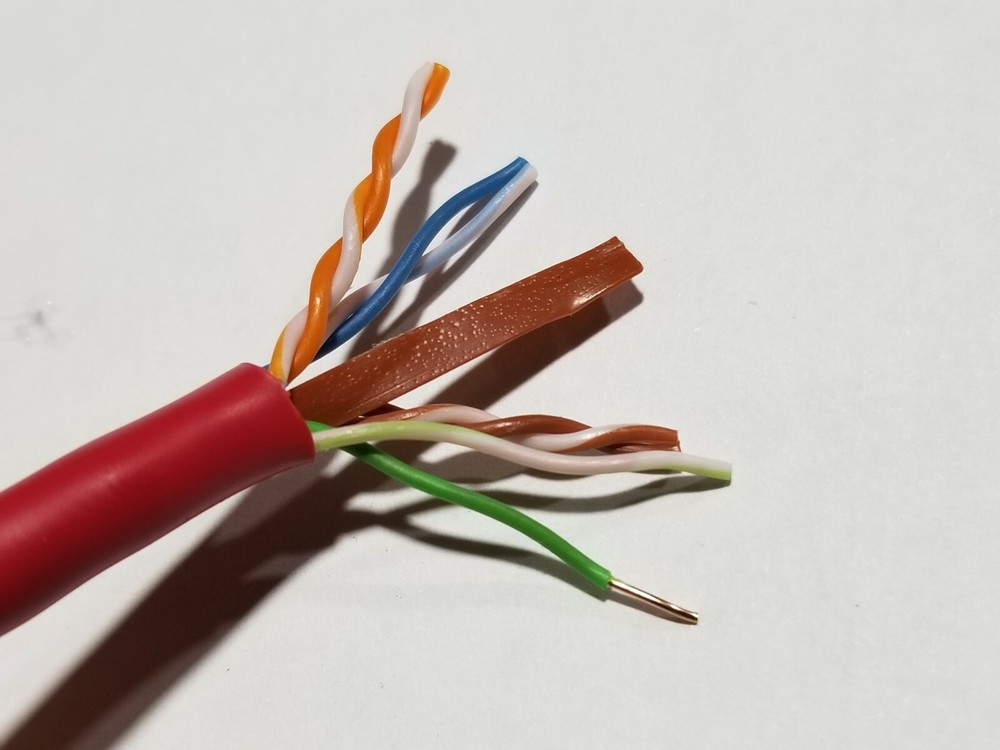 Commscope CS34R 23/4P Cat6 U/UTP WebTrak Riser Network Ethernet Cable Red /100ft