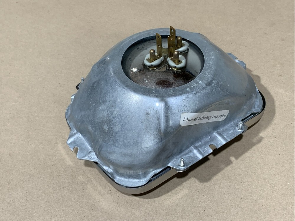 Freightliner Headlamp Assembly 680-820-02-59