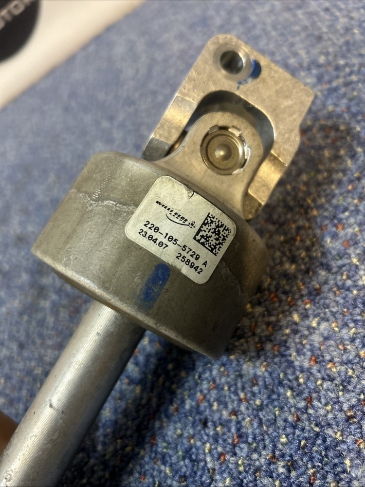 BMW 5 SERIES E60 E61 2007 STEERING COLUMN UJ JOINT 2201055729