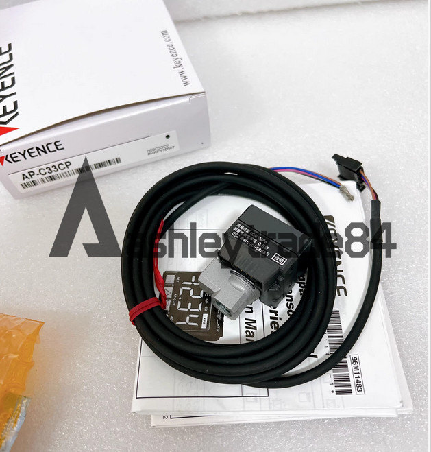 1PCS New in box KEYENCE AP-C33CP Pressure Sensor