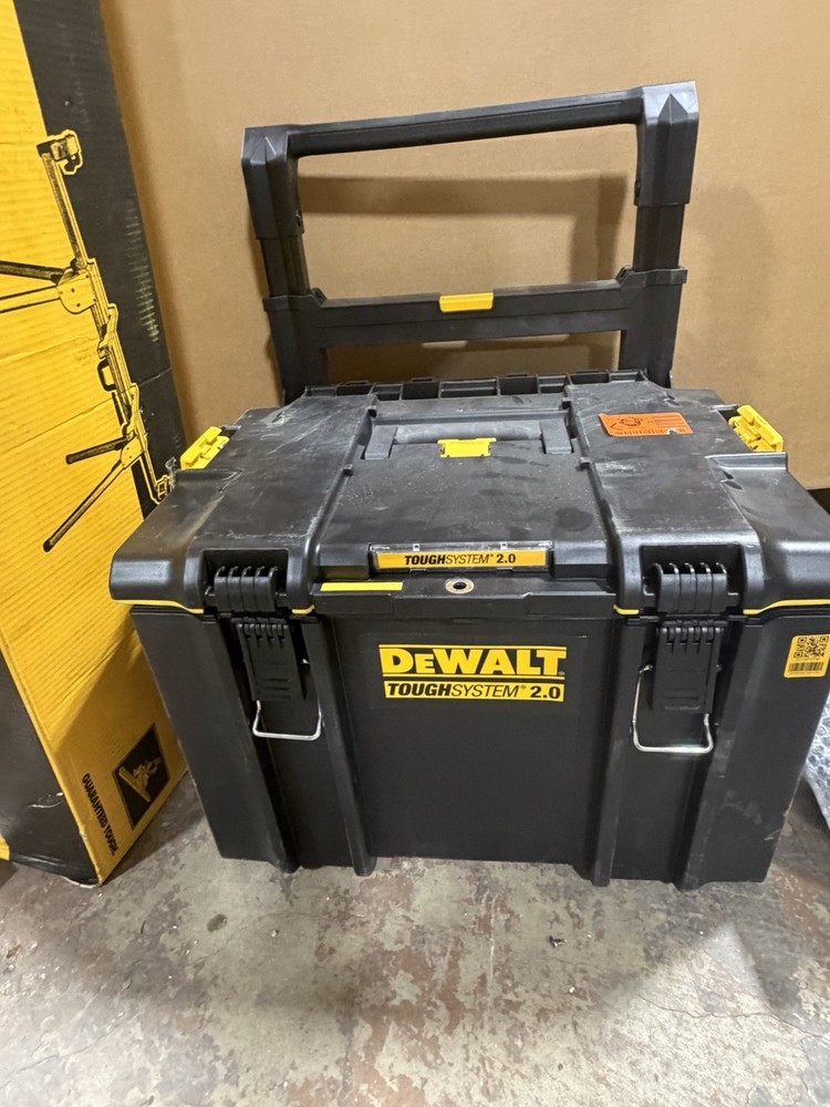 Dewalt 20-Volt MAX ToughSystem Lithium-Ion 6-Tool Cordless Combo Kit Open Box