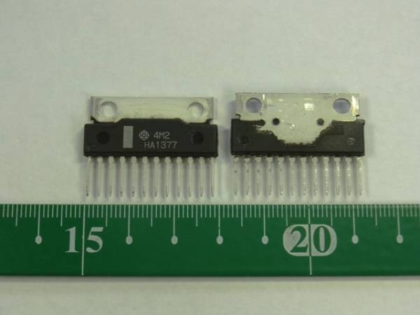 Hitachi Integrated Circuits HA1377 5pcs, new