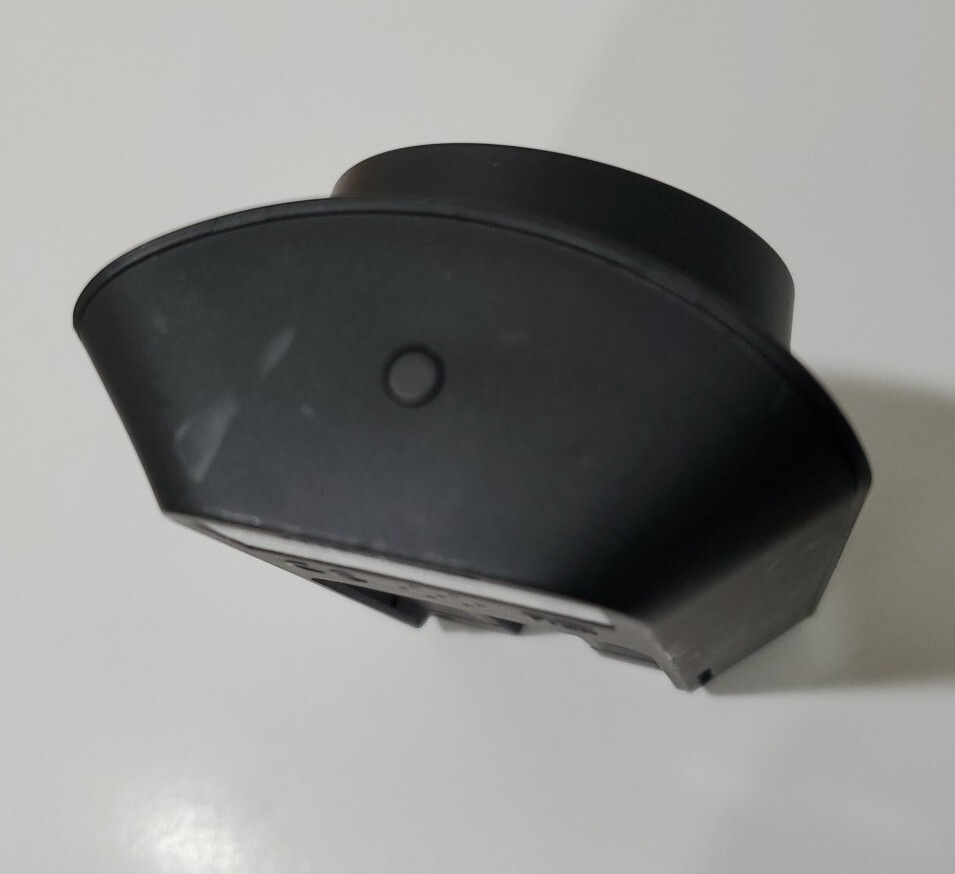 SimpliSafe Indoor Camera Wi-Fi HD Security Camera SSCM1 + Wall Charger + cord !!