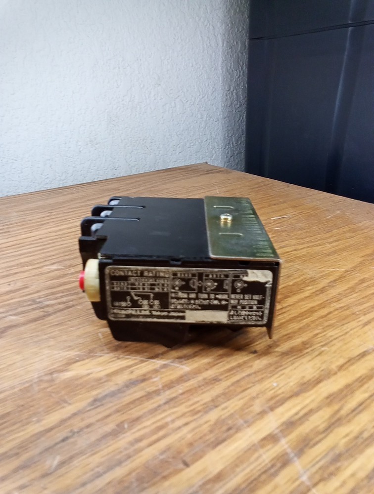 Hitachi MS229351 Overload Relay