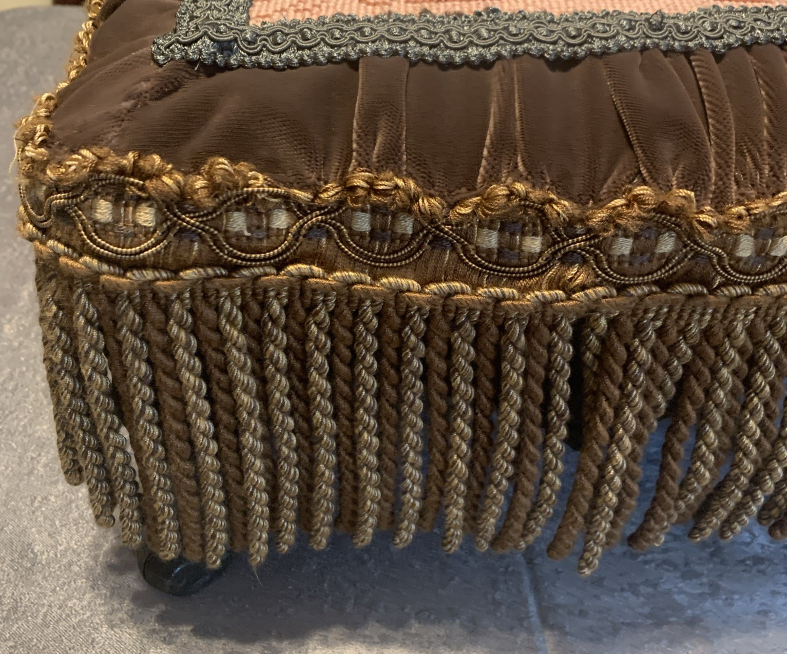 Vtg Cast Iron Ottoman Footstool w/Floral Needlepoint Design & Fringe