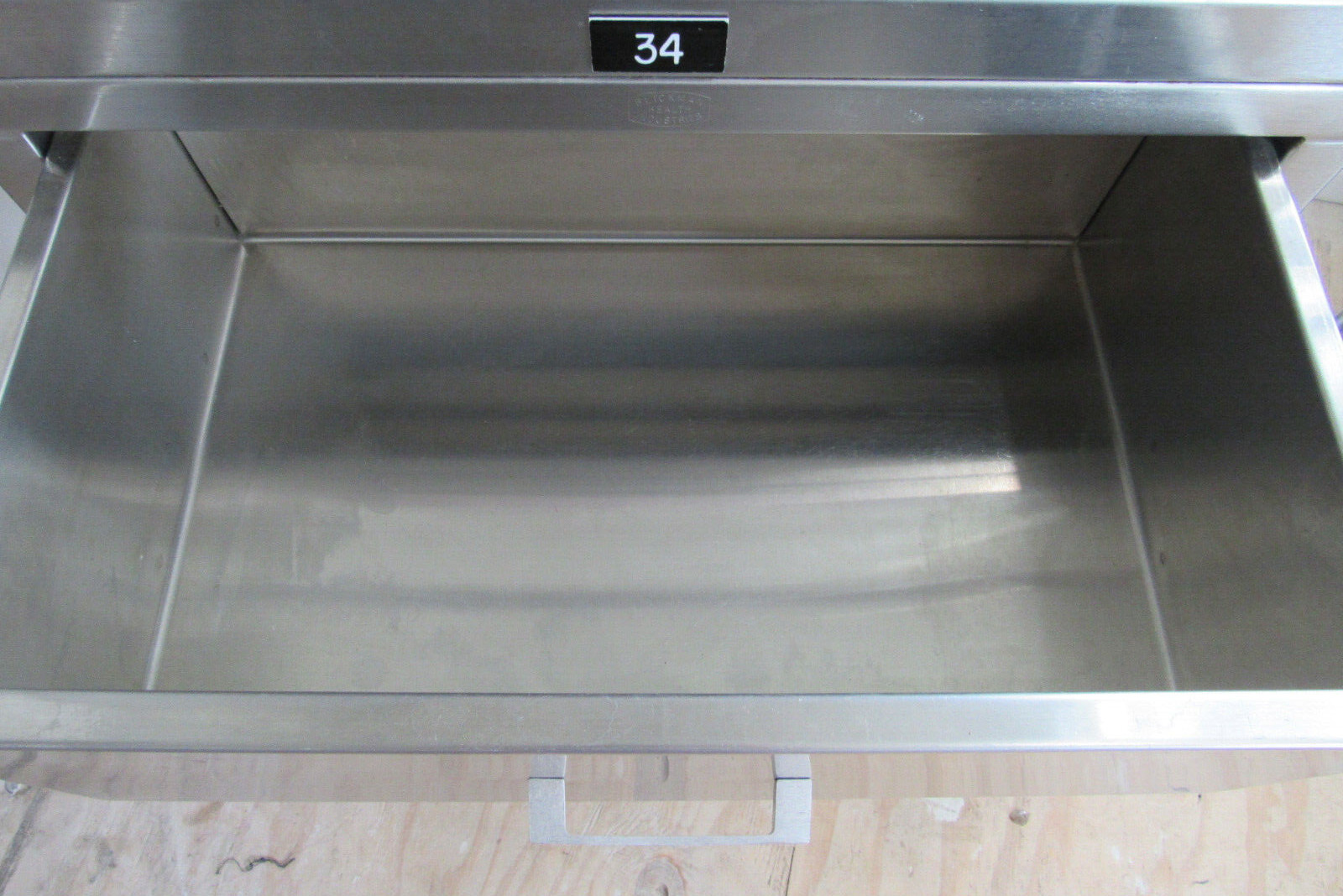 Blickman Stainless Steel Hospital Infant Bassinet w/ Acrylic Basket & Mattress