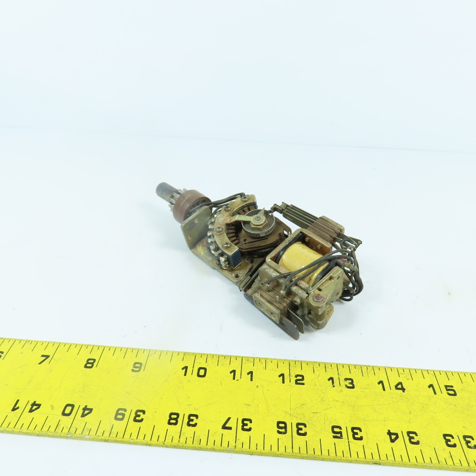 C.P. Clare Type 211 A315185 Relay Switch 12-Pin