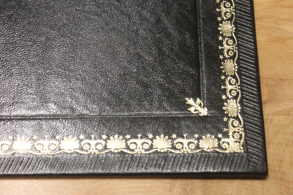 Genuine leather desk pad for computer/laptop/tablet