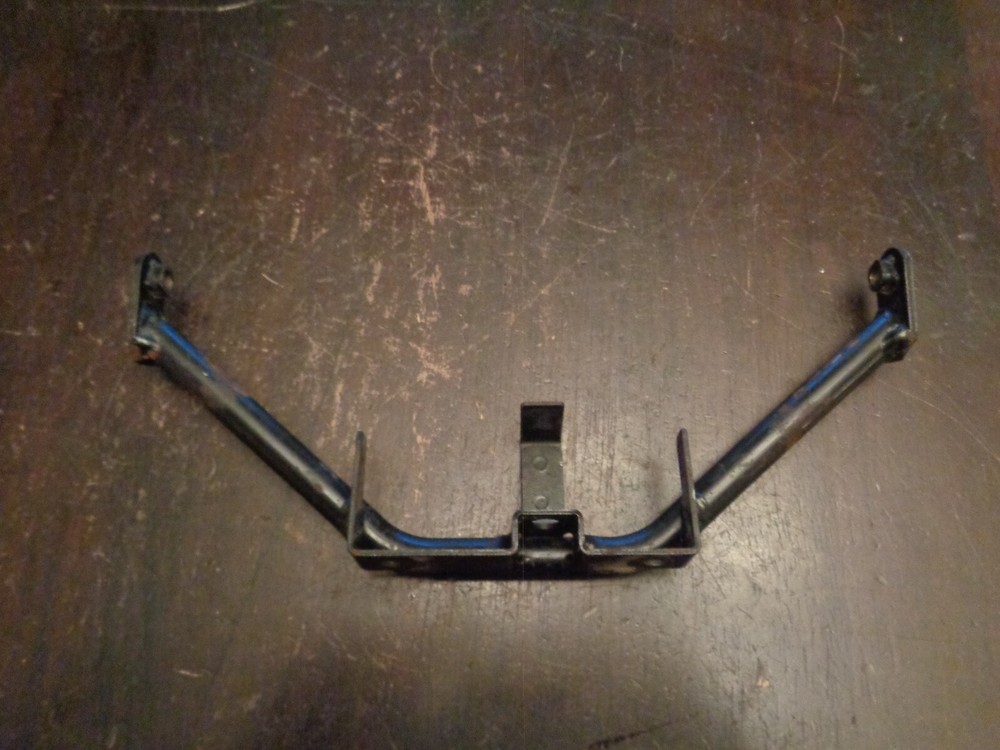 08 Kawasaki KFX450R Headlight Bracket B5600