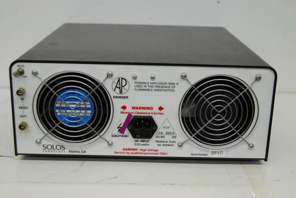 Solos Endoscopy ELS-2 Xenon Arc Automatic Light Source - READ DESCRIPTION