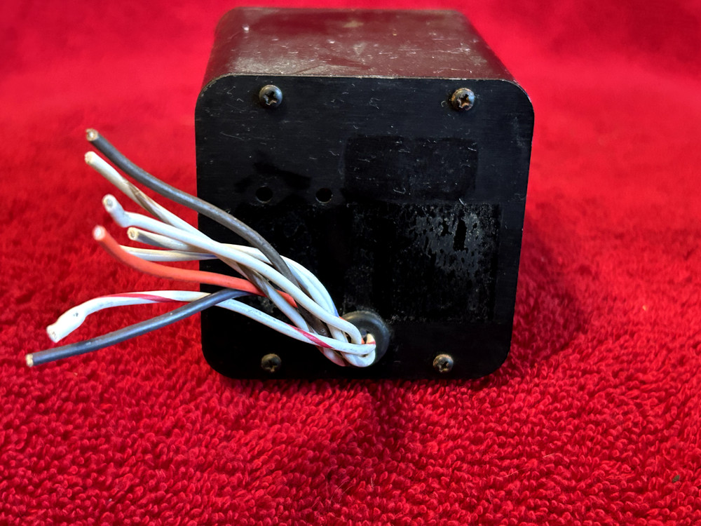 ELECTRONICS INTERNATIONAL 2 1/4" EGT TEMPERATURE INDICATOR