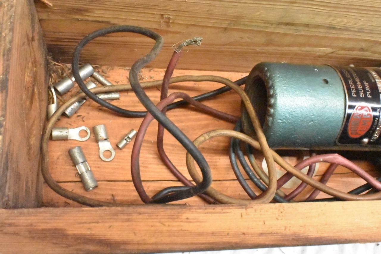 NOS Peerless Submersible 4" Well Pump 4SM150C 4SM-150-C 1-1/2 HP 3 PH