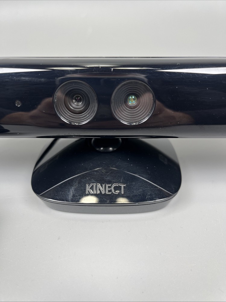 Xbox 360 Kinect Sensor 2 Game Bundle Kinect Adventures & Carnival Games TESTED