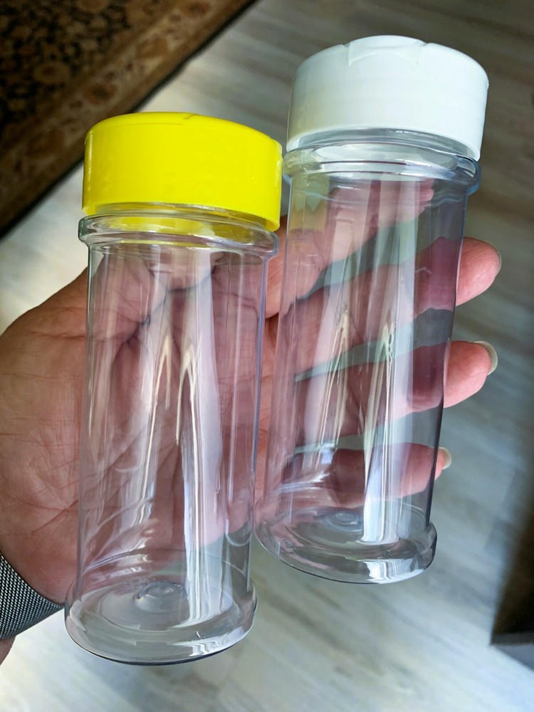 Empty Shakers 4 oz Round - Assorted lid colors