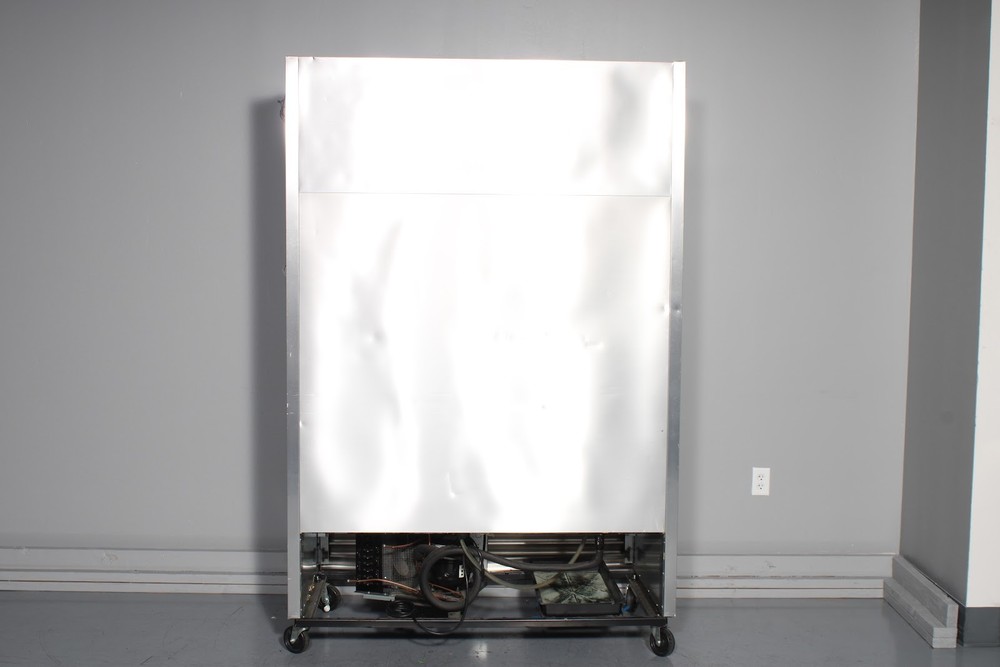 True T-49 Reach-In Solid Swing Door Refrigerator W/ A419 Temperature Controller