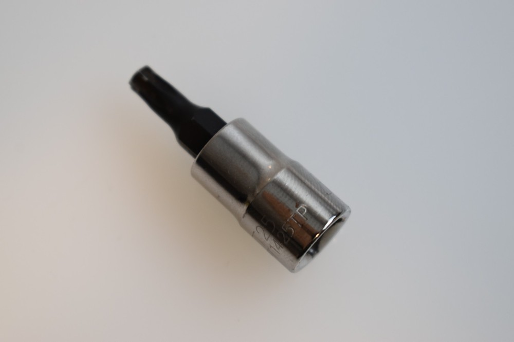 Blue Point Tools BLPT1425TP T25 TORX Tamper Proof bit Socket Driver 1/4" Drive