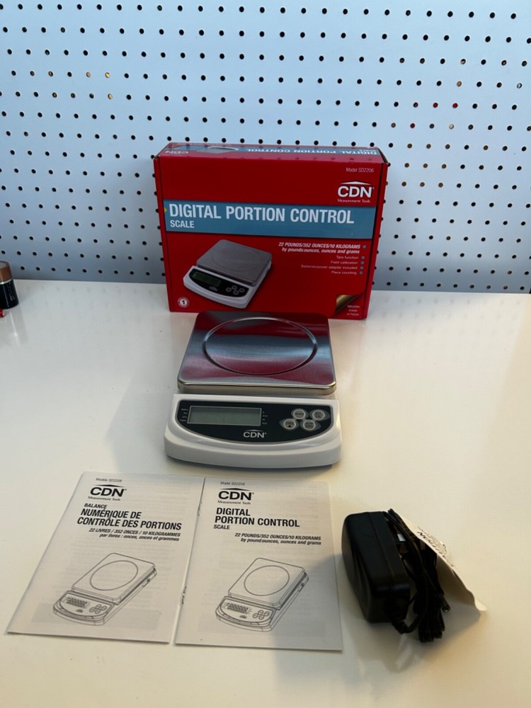 CDN SD2206 22 lb Digital Portion Control Scale