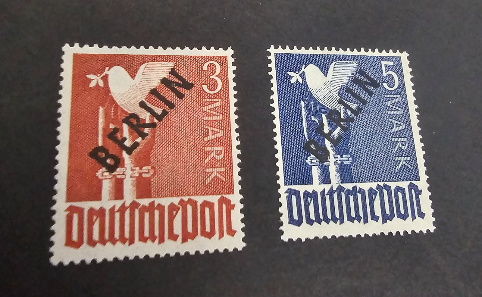 SL700 GERMANY BERLIN 1949  3mk + 5mk  u/m £39.99