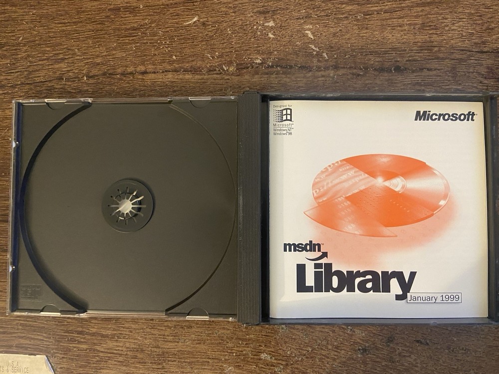 Microsoft MSDN Library 1999 CD-Rom for Windows NT Windows 98 with CD Key