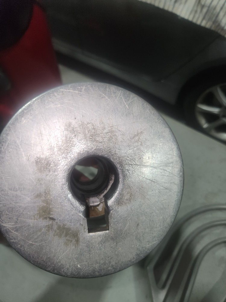 Globe 60 Qt Hook