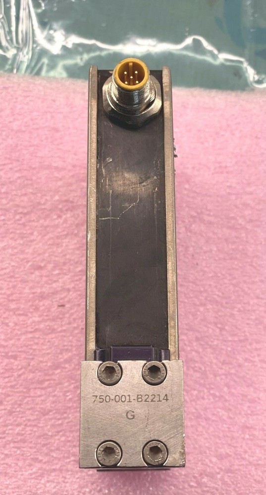 Celerity Unit UFC-8565 Mass Flow Controller 700cc NH3