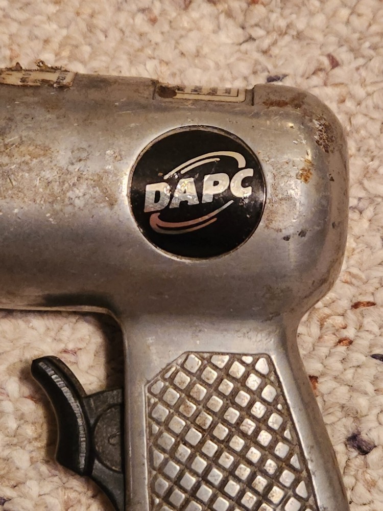 DeVilbiss DAPC AT30 Pneumatic Hammer Chisel Tested and in Working condition