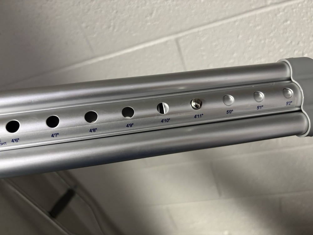 Adjustable Aluminum Underarm Crutches
