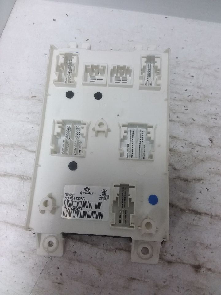 Body Control Module BCM Fits 15 DURANGO 68236139AC
