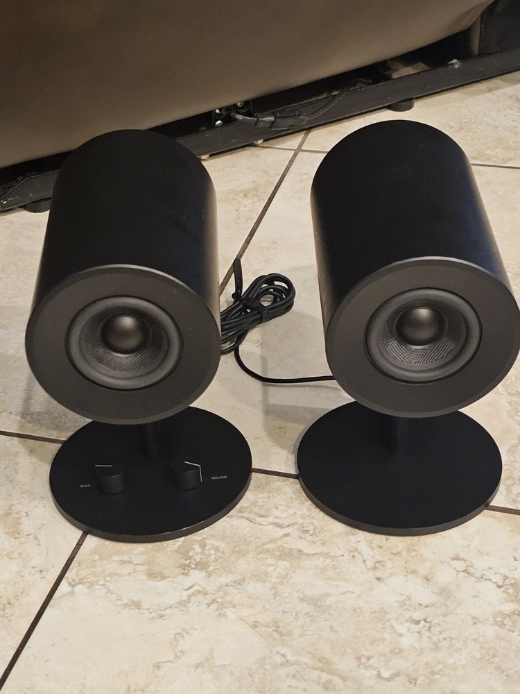 Razer Nommo Model# RZ05-0245