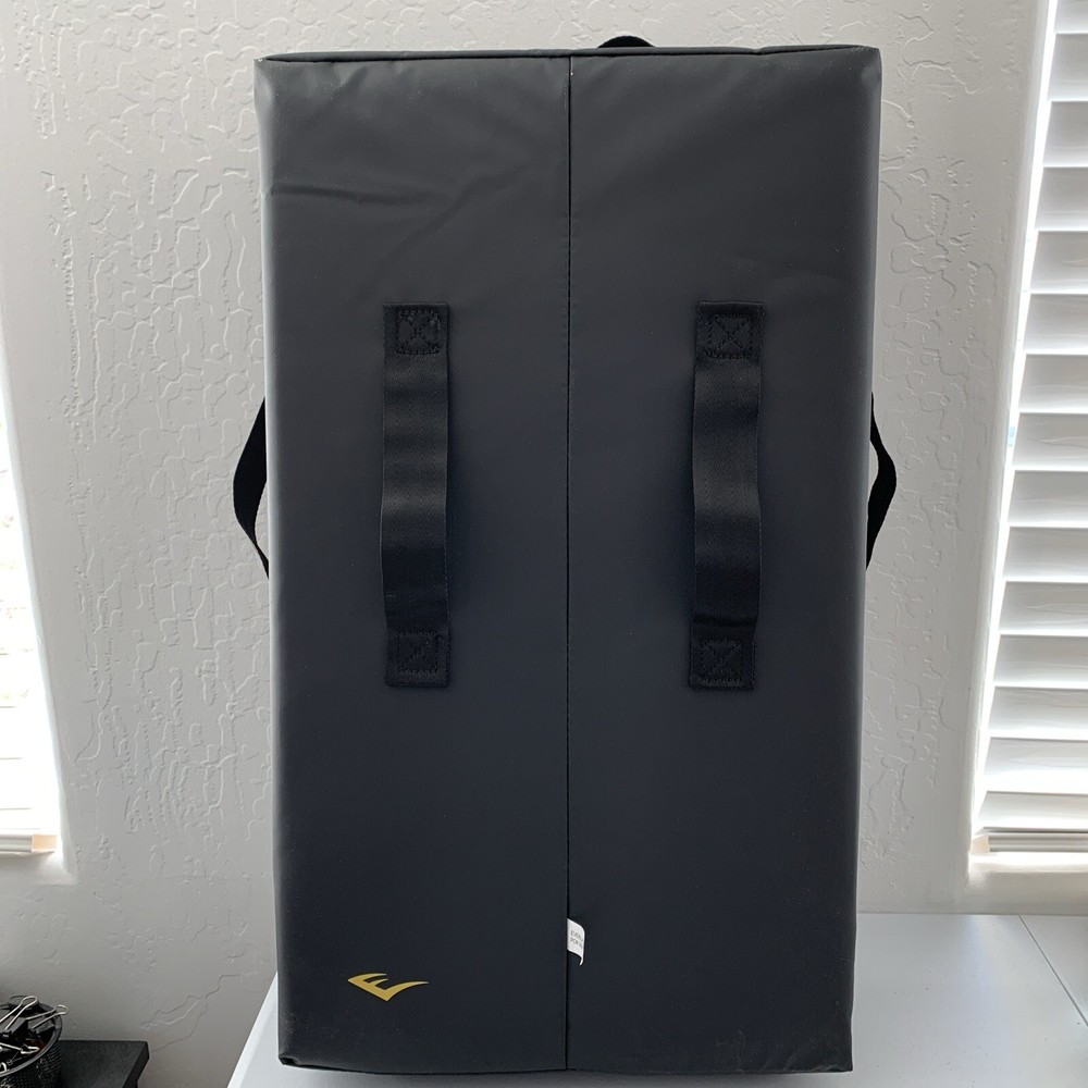 EVERLAST Strike Shield Boxing Punching Kicking Bag