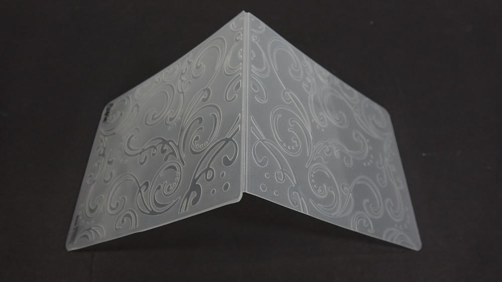 Sizzix Embossing Folder Swirling & Dots