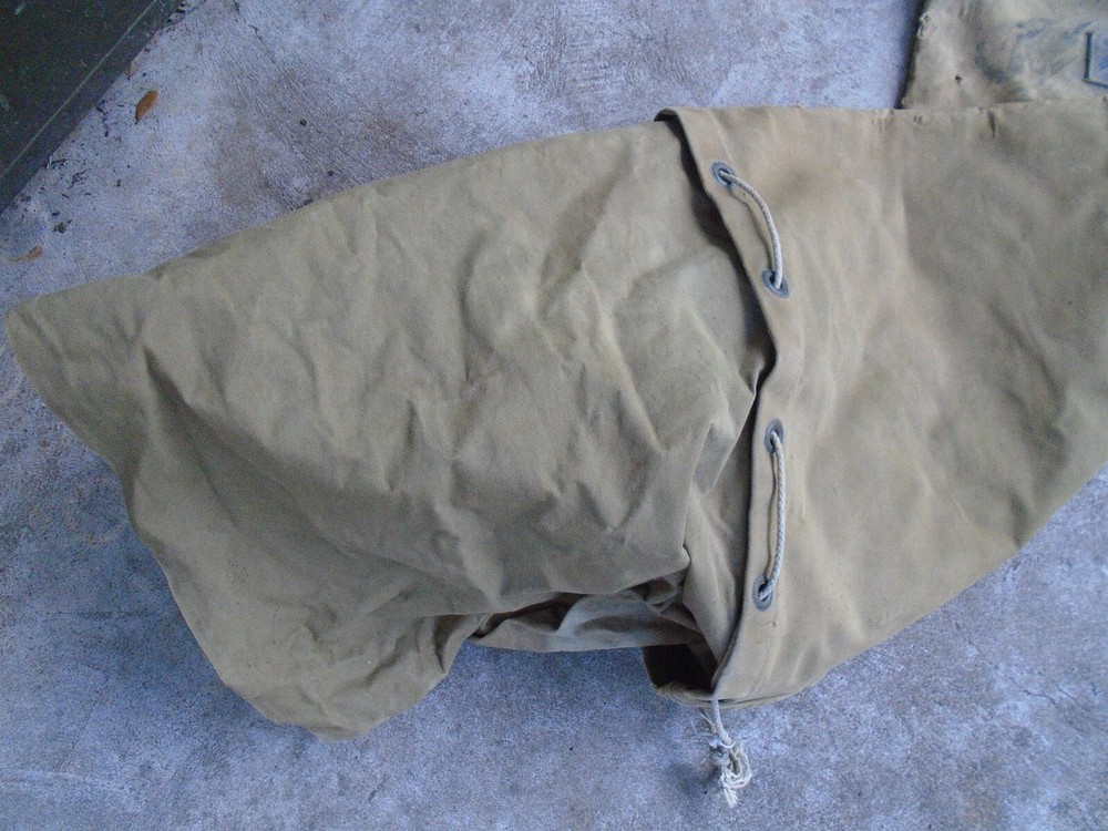 US Medical bag 25 X 46, not dated