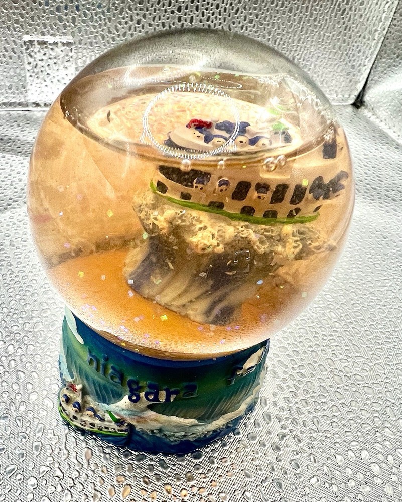 Vintage Souvenir 3” Mini Niagara falls Snow Globe