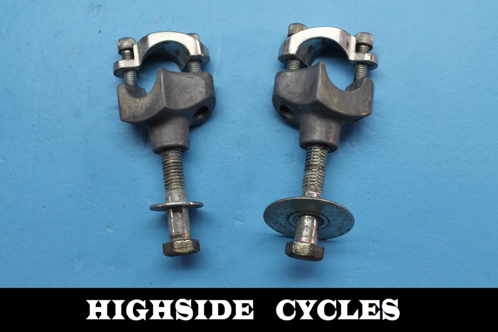 1371 01 HARLEY-DAVIDSON ELECTRA GLIDE HANDLEBAR RISER TOP CLAMP