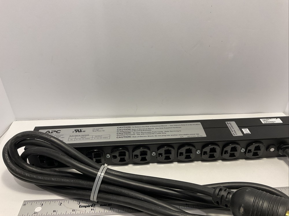 APC Basic Rack PDU AP 9564