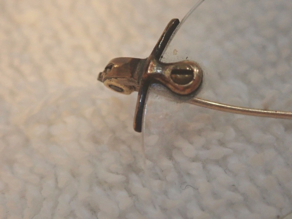 10K SOLID GOLD 3 PIECE RIMLESS FRAME WITH "PASTE ON" BIFOCALS FULLY INTACT!