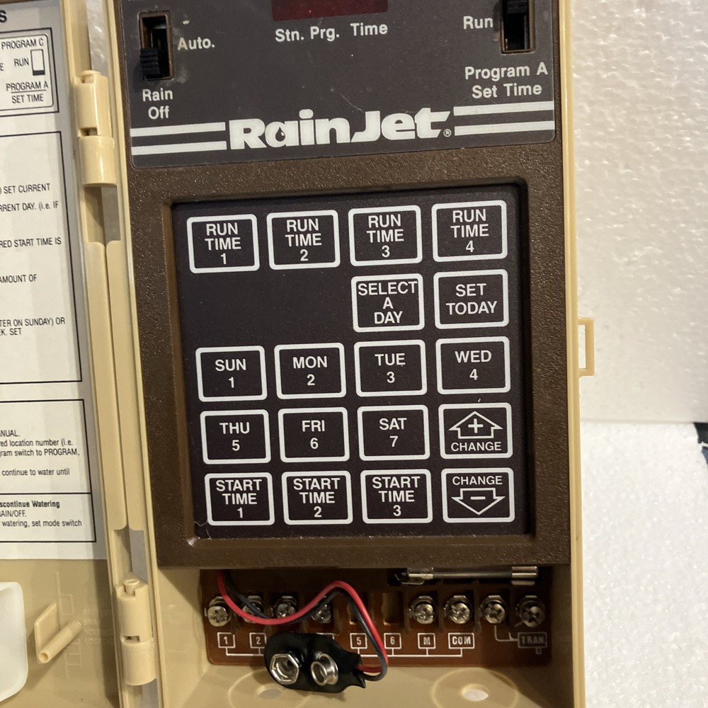 Rainer RJC-44 Sprinkler Controller With Six Stations In Mint Condition
