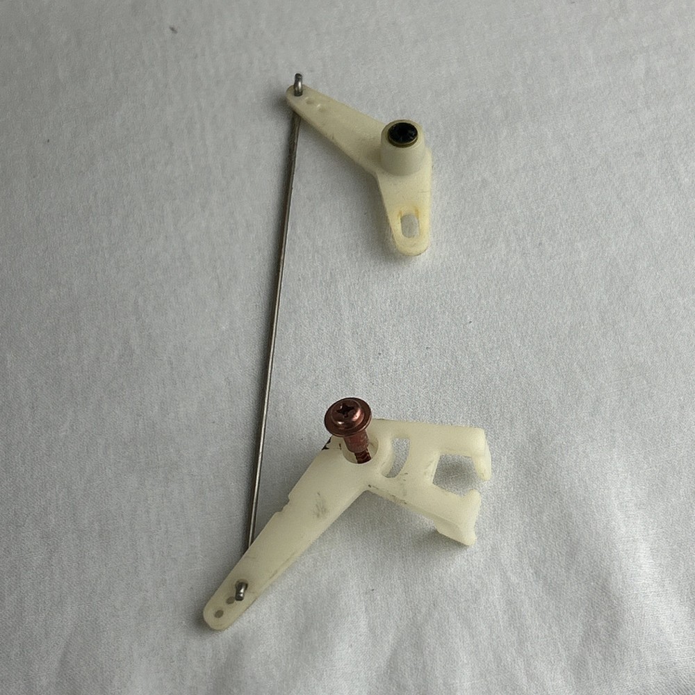 Technics SL-D202 Gear Plastic Arms