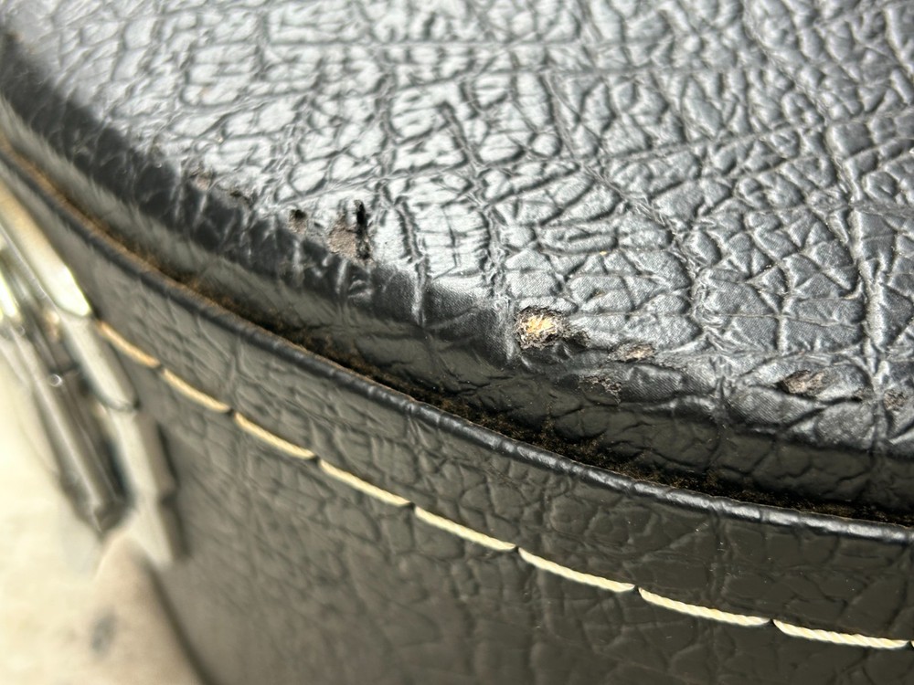 Takamine Jasmine Hardshell Case w Key