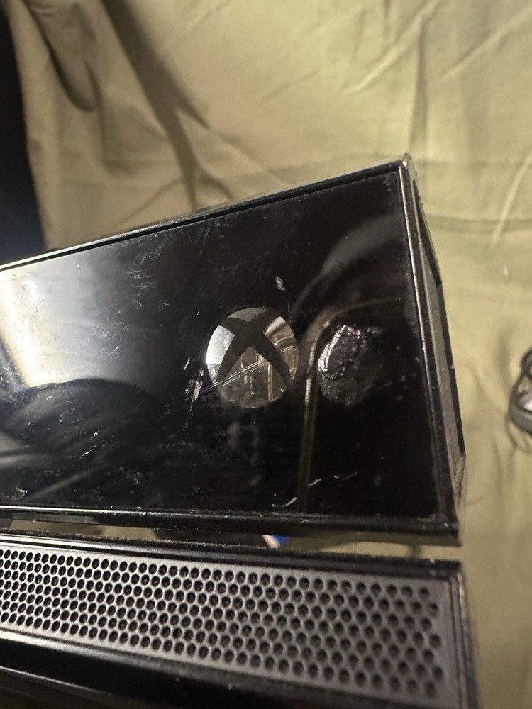 Xbox Kinect Sensor USB Lego Pad Controller BUNDLE LOT Xbox 360 Video Game