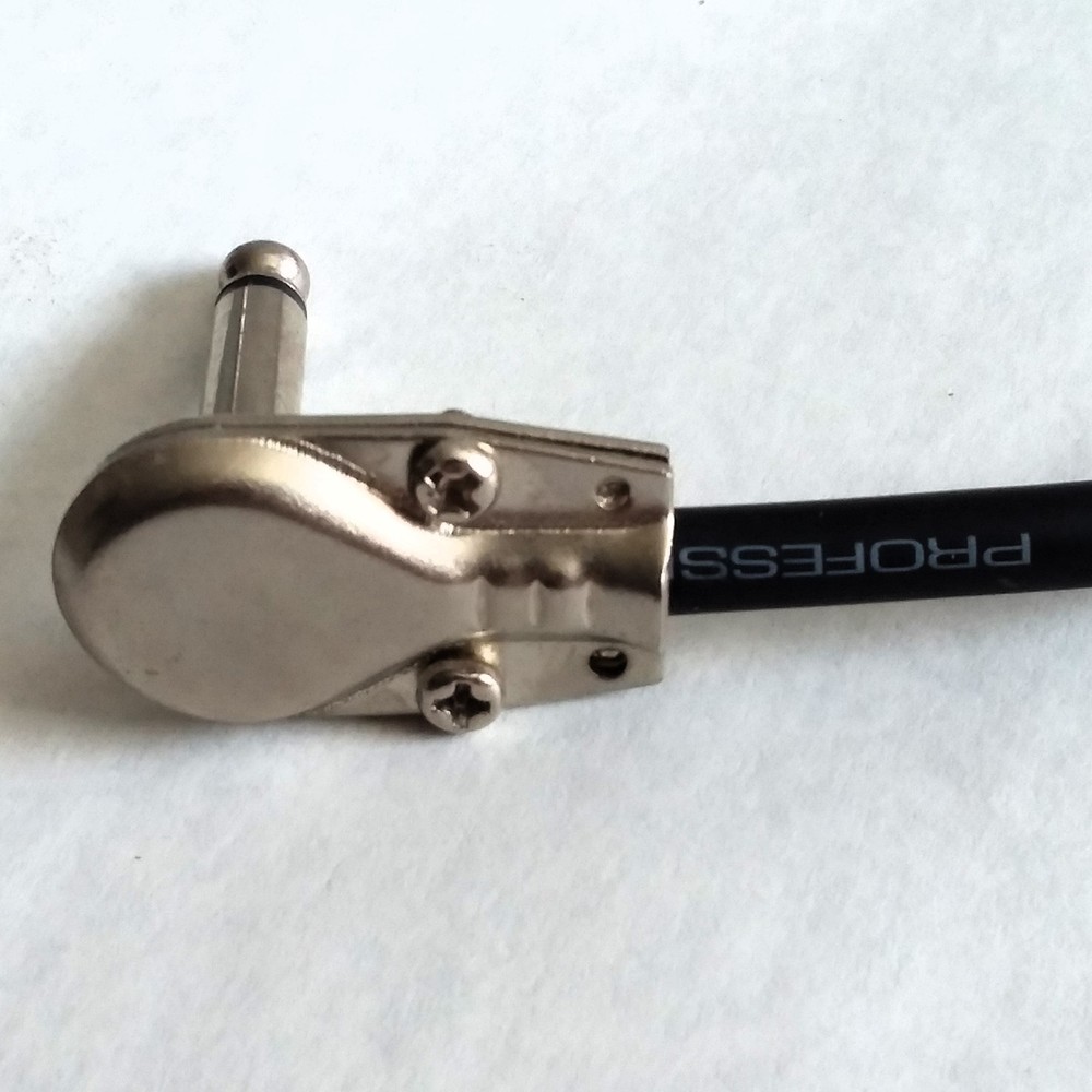 instrument patch cable 6" Right angle plugs
