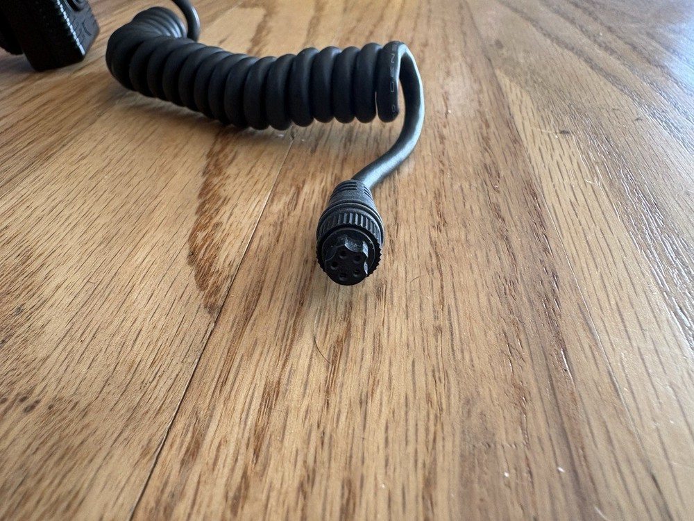 Olympus FL-CB02 Hot Shoe to Bracket Cable EUC