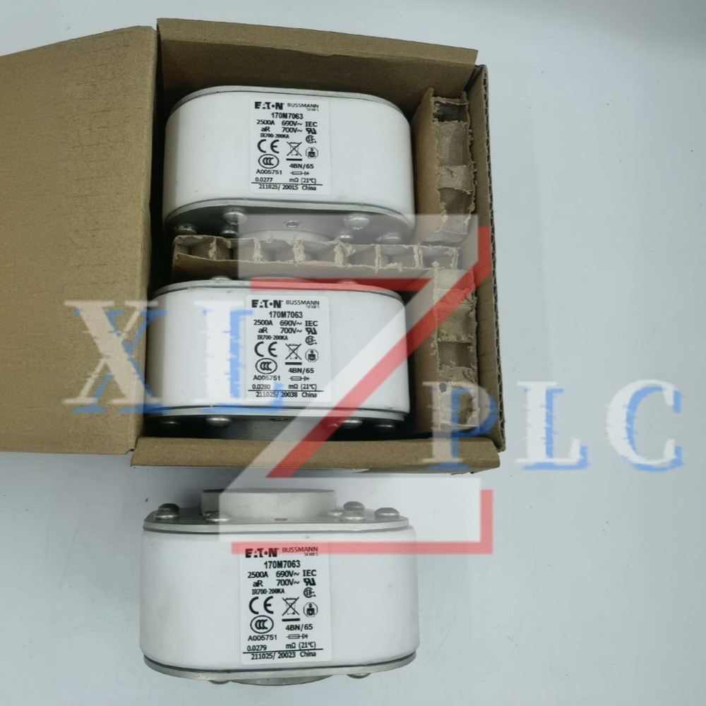 1PCS New Bussmann 170M7063 fuse In Box*