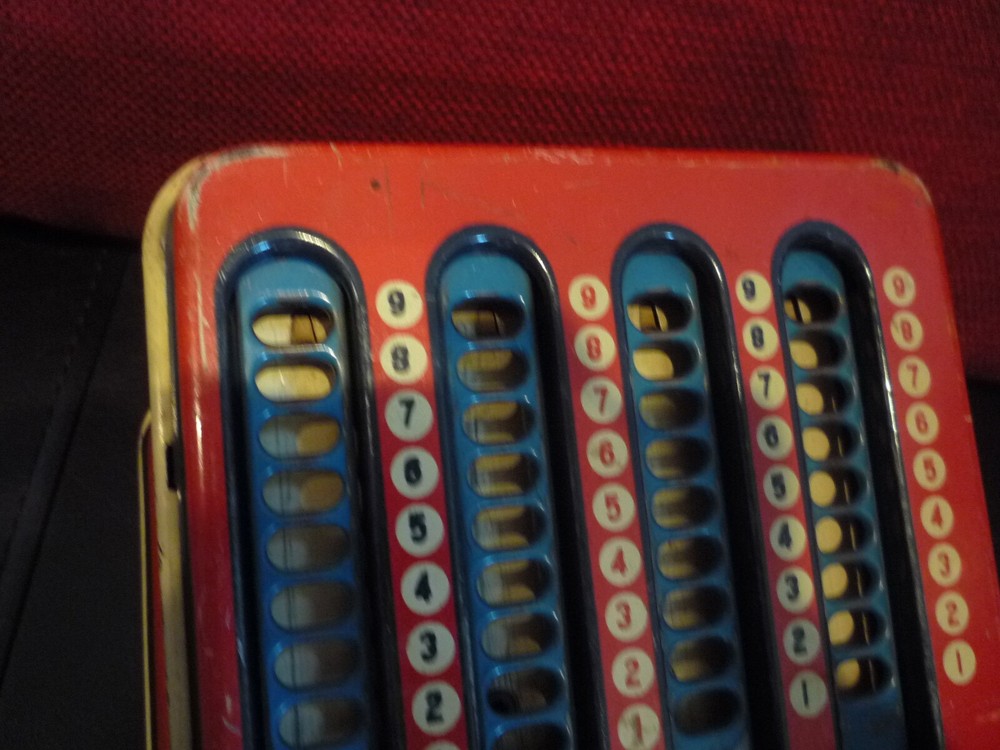 Vintage WOLVERINE No. 39 red/blue/yellow ADDING MACHINE