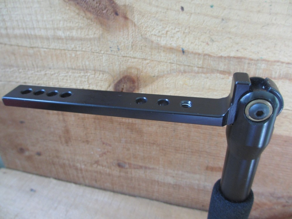 Custom Brackets CB Folding Pivoting Digital-S Camera Flash Bracket, No Top Screw