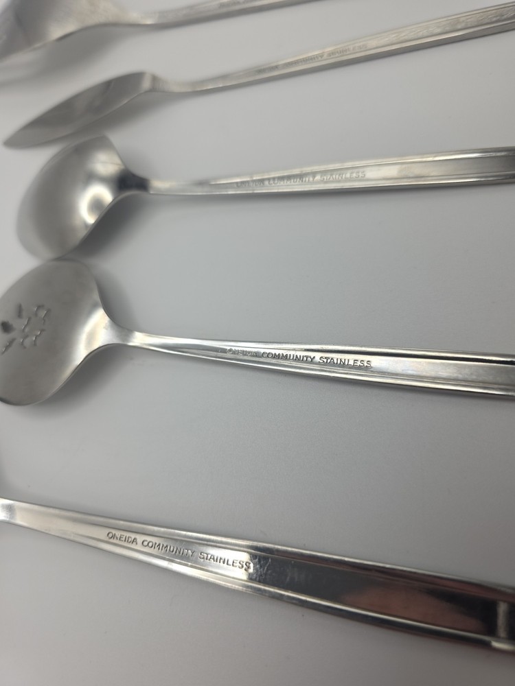Oneida Community VIA ROMA Serving 7 pc Set